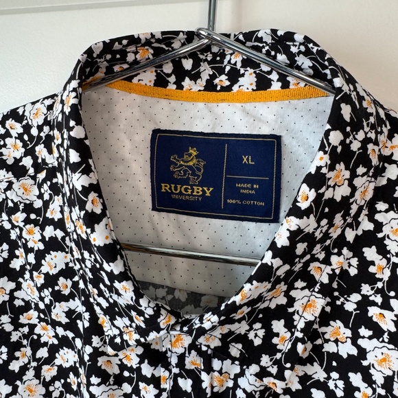 NWT - Rugby University Floral Hawaiian Short Sleeve Button Up - Men's Size XL - Picture 2 of 3